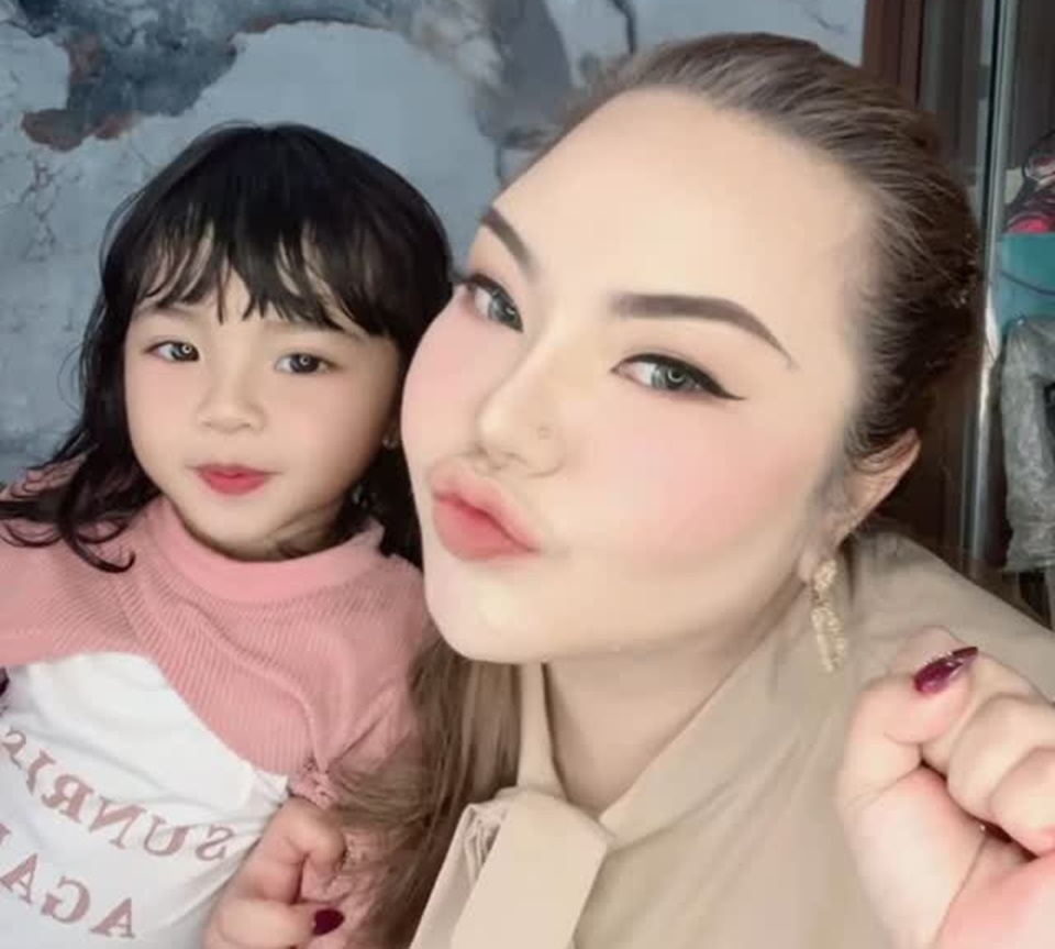 Lisa Mariana Bareng Sang Putri [Instagram]